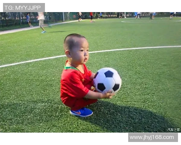 足球明星小狐狸的精彩人生与成就全景介绍及最新动态图片展示